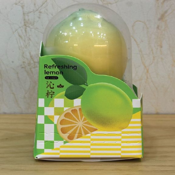 Refreshing lemon Ice Cream