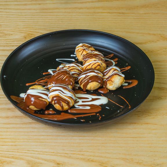 Mini Cream Puffs - Classic