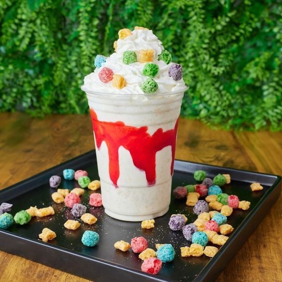 Captain Crunch Berries Shake